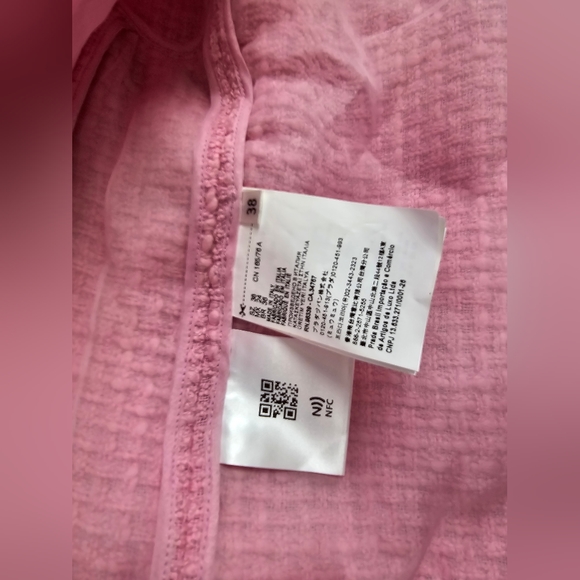 Miu Miu Tweed Long Sleeved Cropped Jacket - Picture 6 of 7